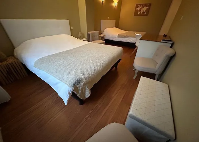 Hotel du Pot d'Etain